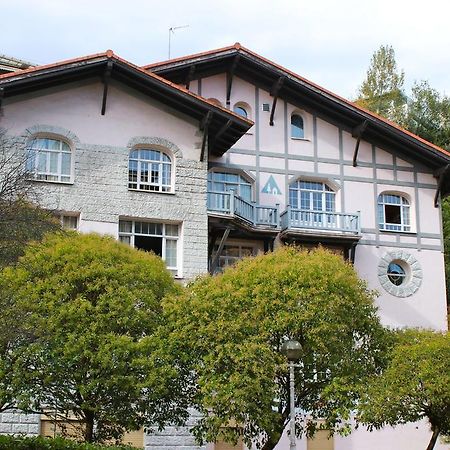 Albergue Juvenil Ondarreta San Sebastian Buitenkant foto