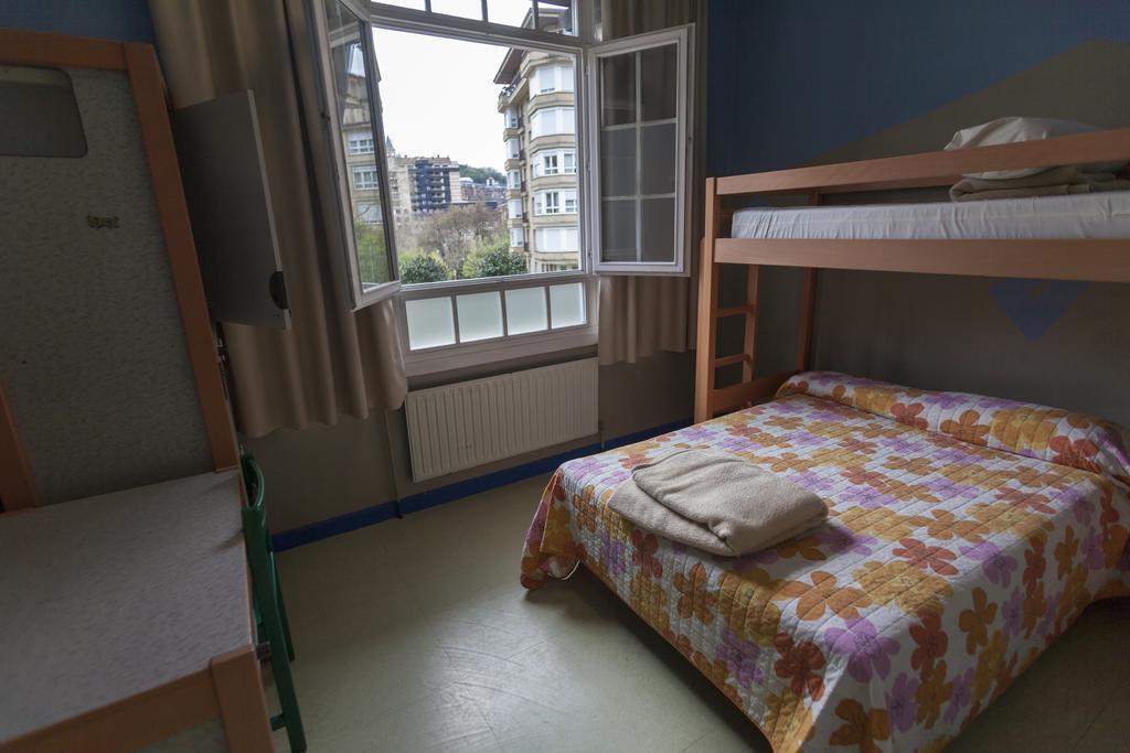 Albergue Juvenil Ondarreta San Sebastian Buitenkant foto