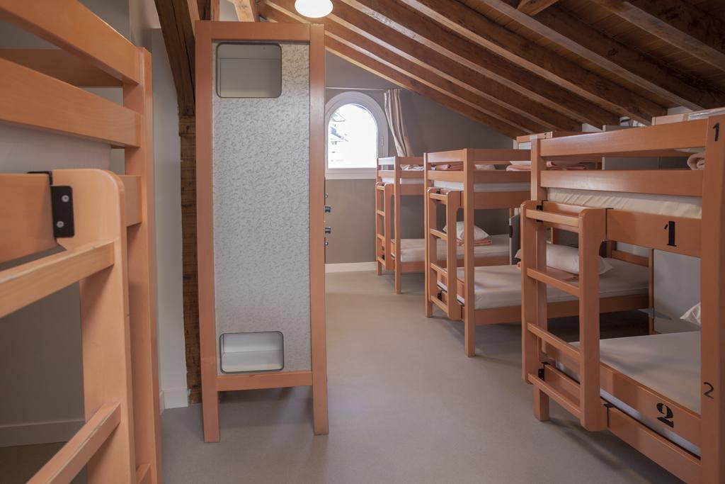 Albergue Juvenil Ondarreta San Sebastian Buitenkant foto